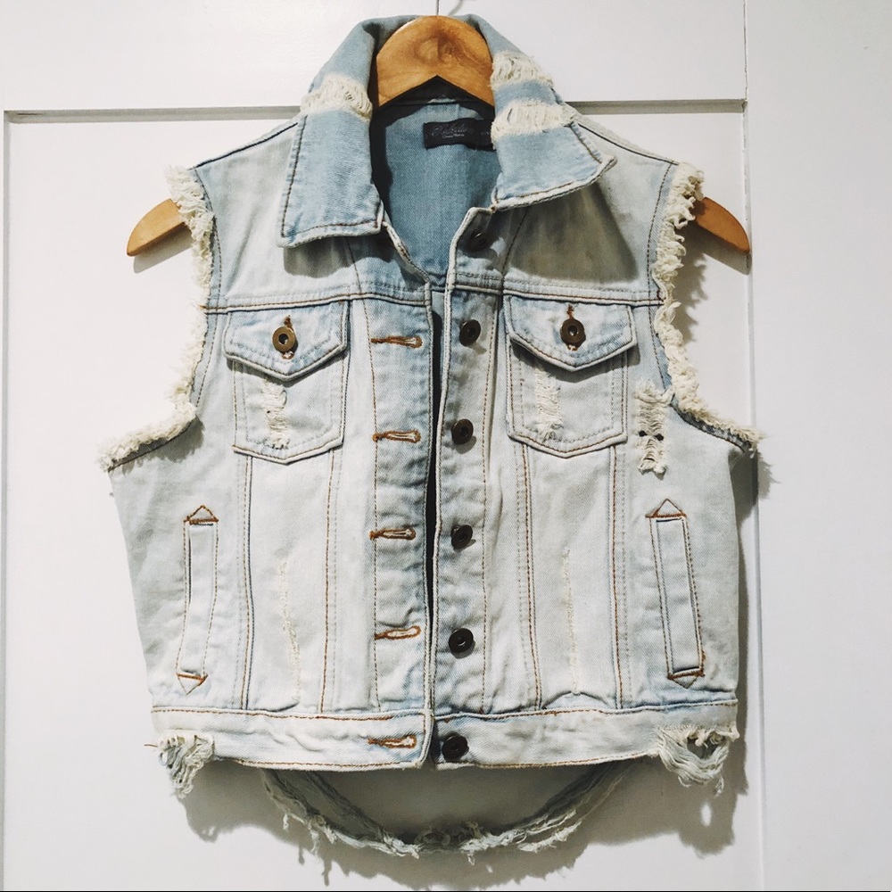 Sleeveless Cropped Denim Jacket - Size M